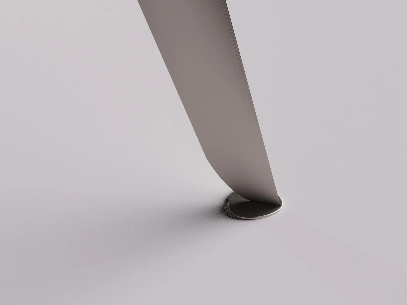 Détail du pied en aluminium plié